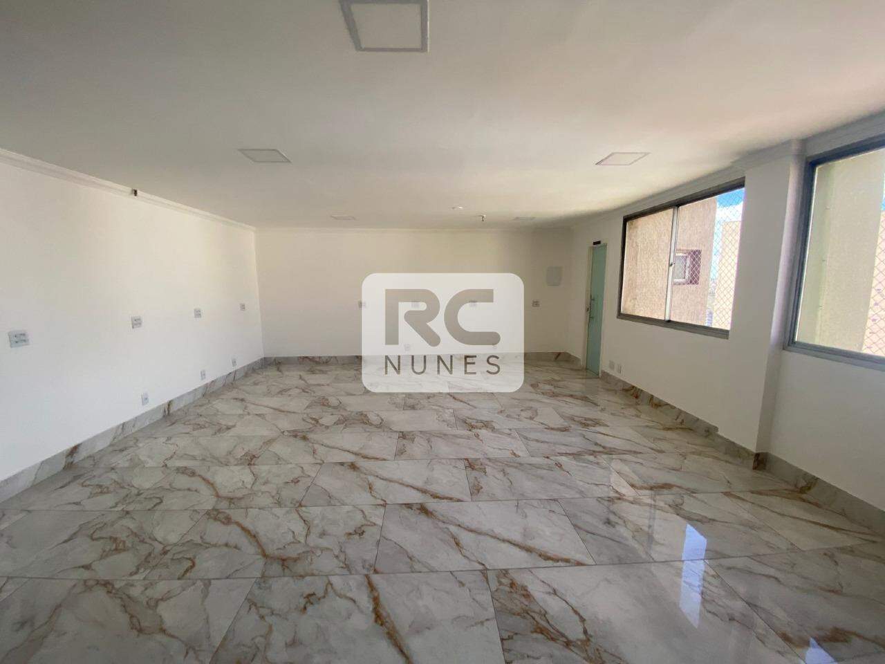 Sala para aluguel no Centro: 