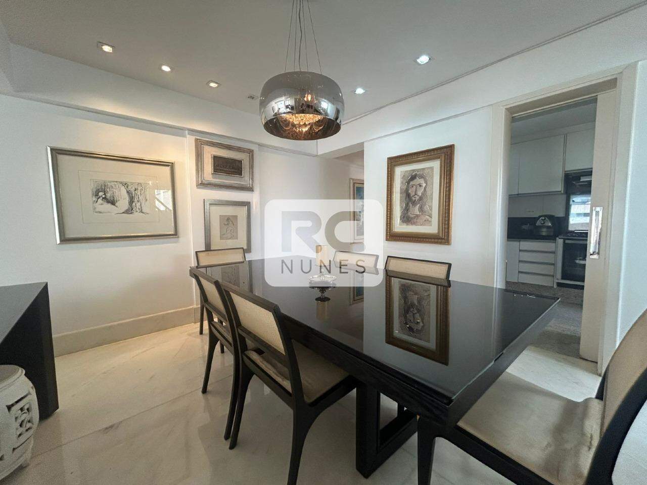 Cobertura à venda no Lourdes: 