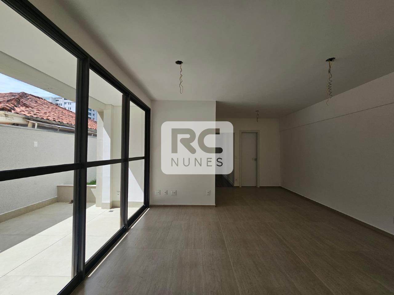 Apartamento à venda no Funcionários: 