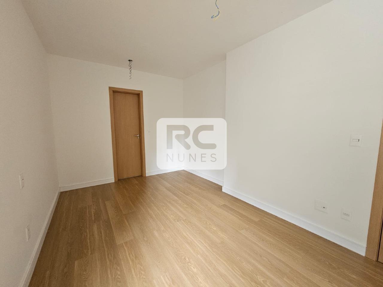 Apartamento à venda no Lourdes: 