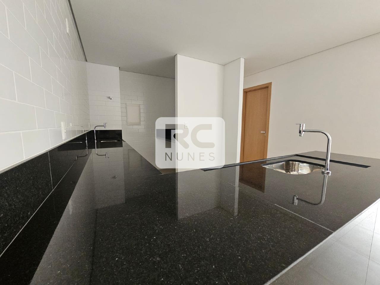 Apartamento à venda no Lourdes: 