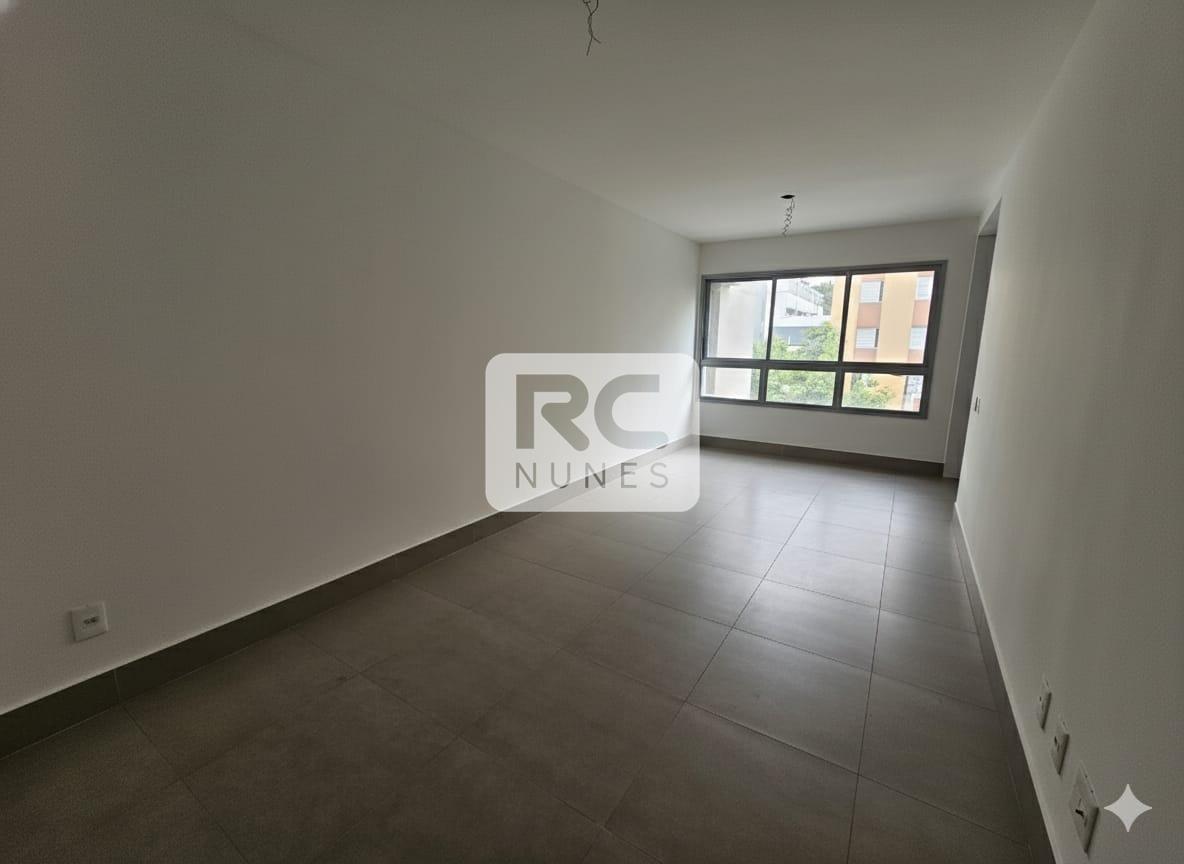 Apartamento à venda no Lourdes: 