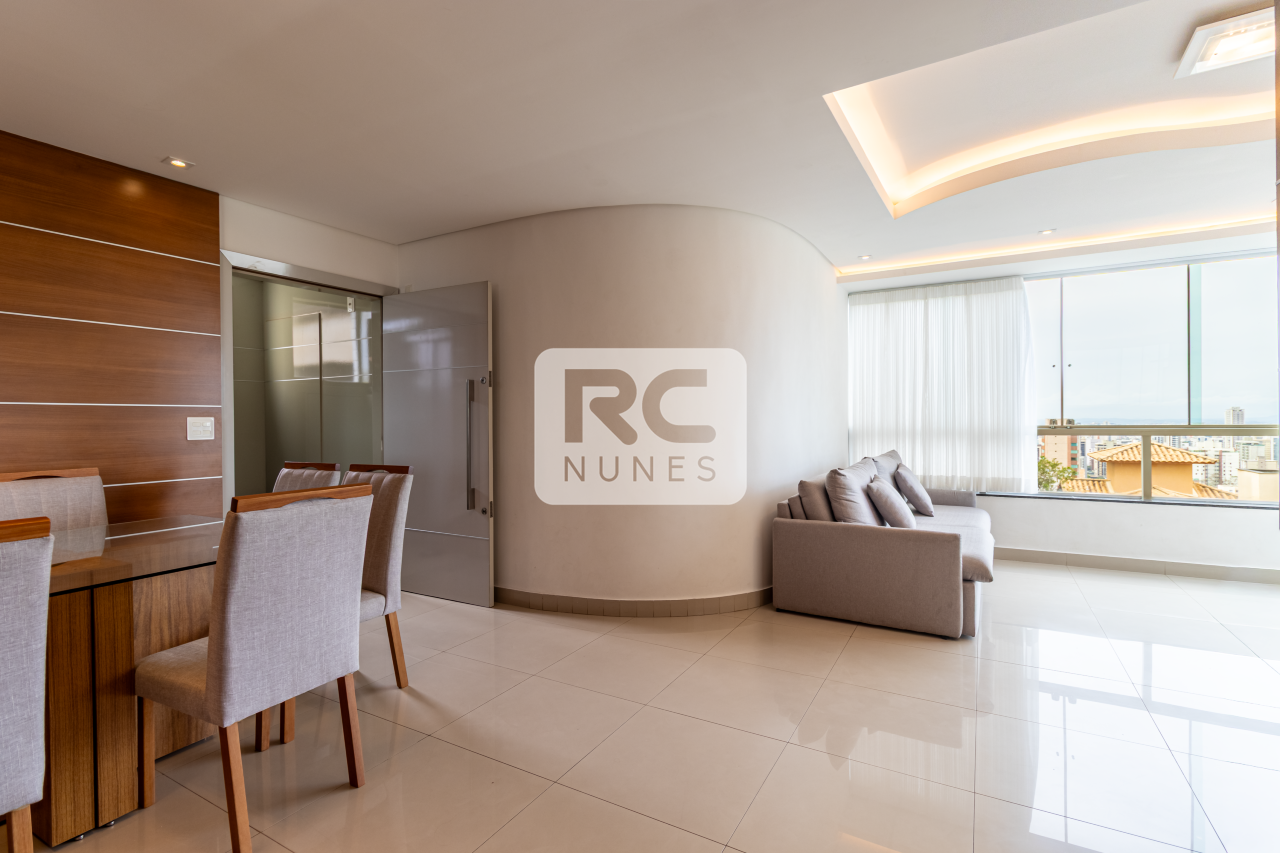 Apartamento à venda no Santo Antônio: 