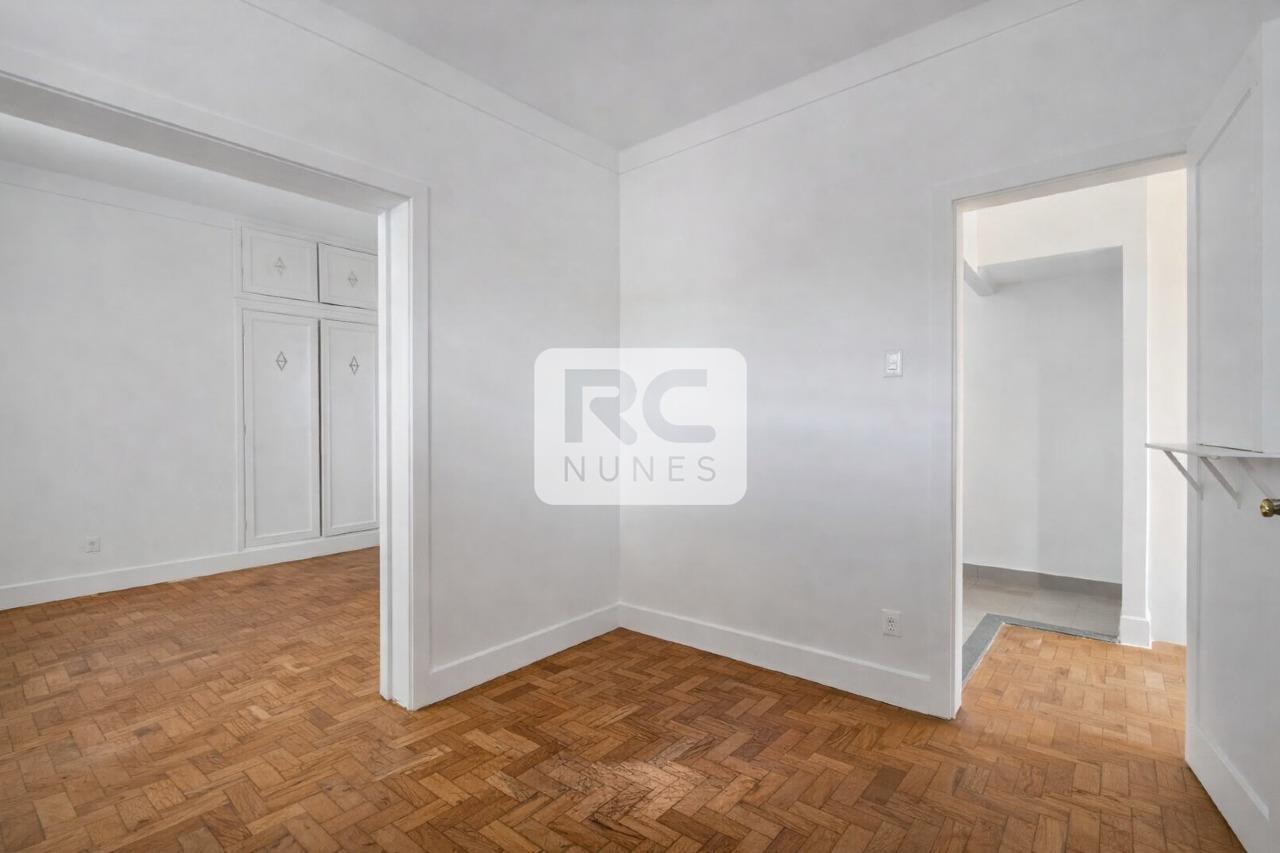 Casa à venda no Lourdes: 