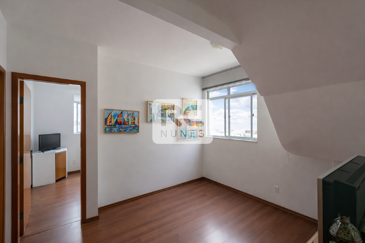 Cobertura à venda no Sion: 