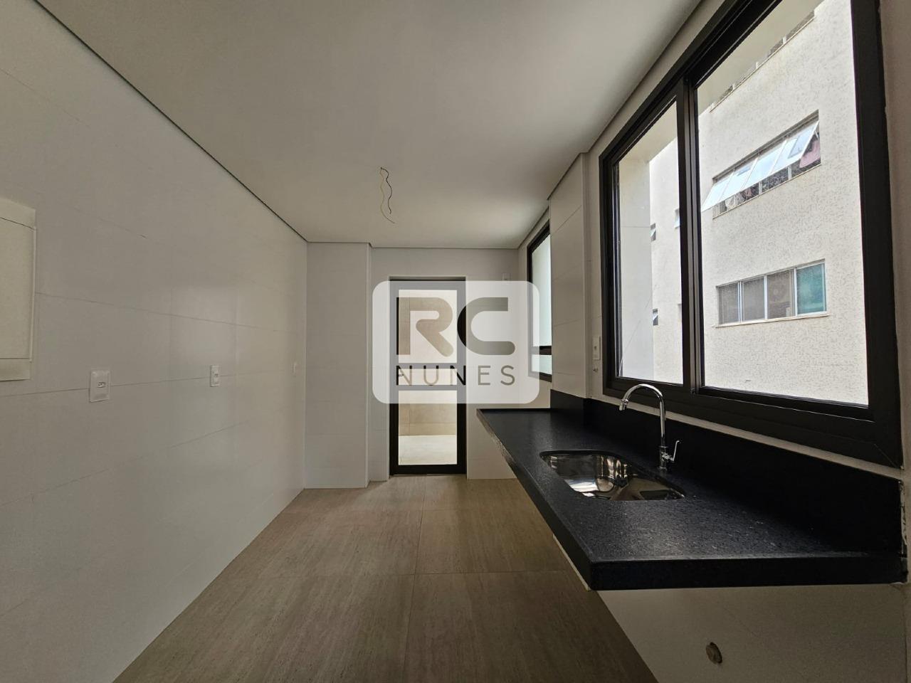 Apartamento à venda no Funcionários: 