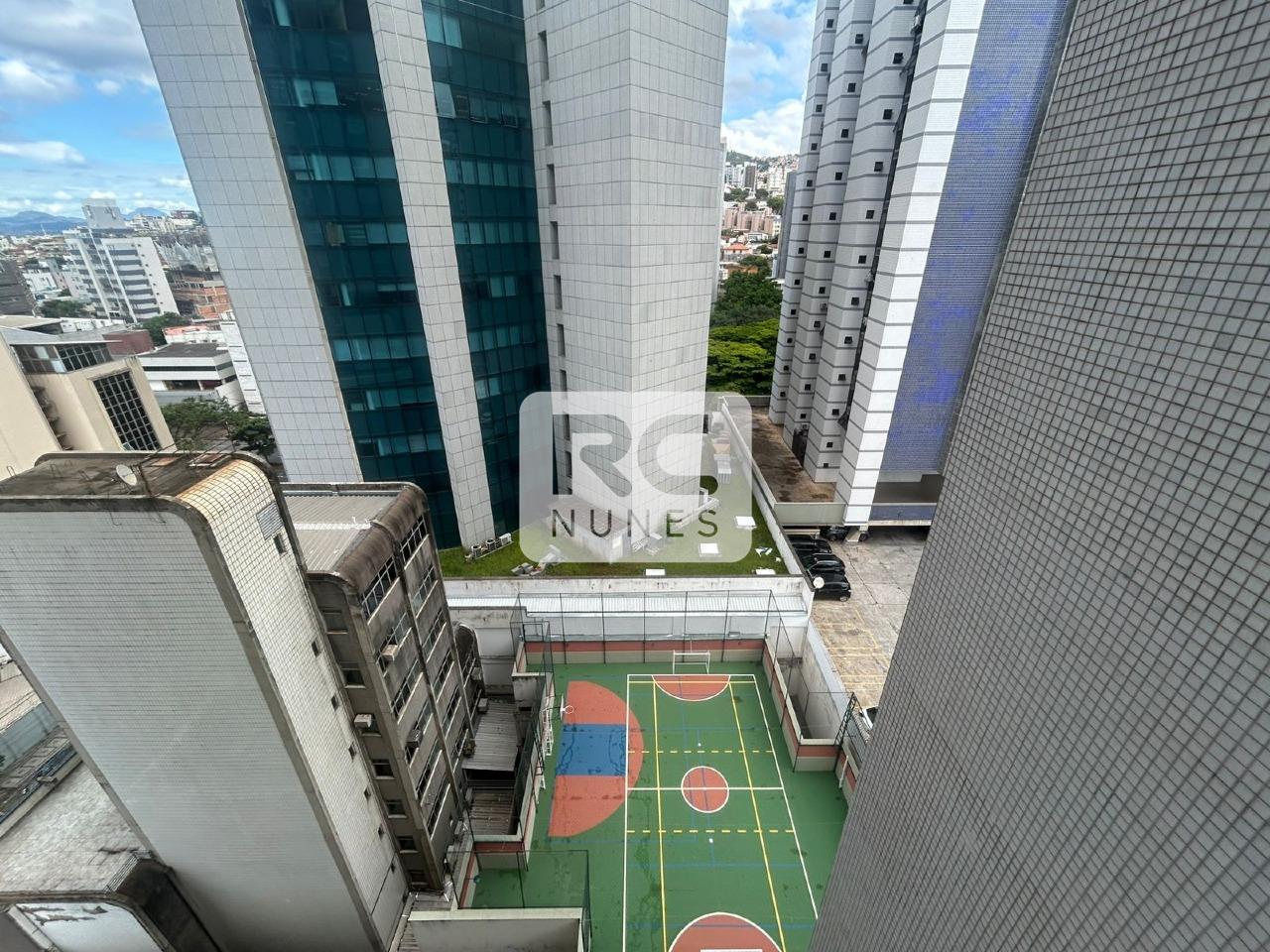 Apartamento à venda no Funcionários: 