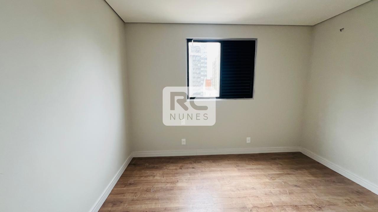 Apartamento à venda no Cruzeiro: 