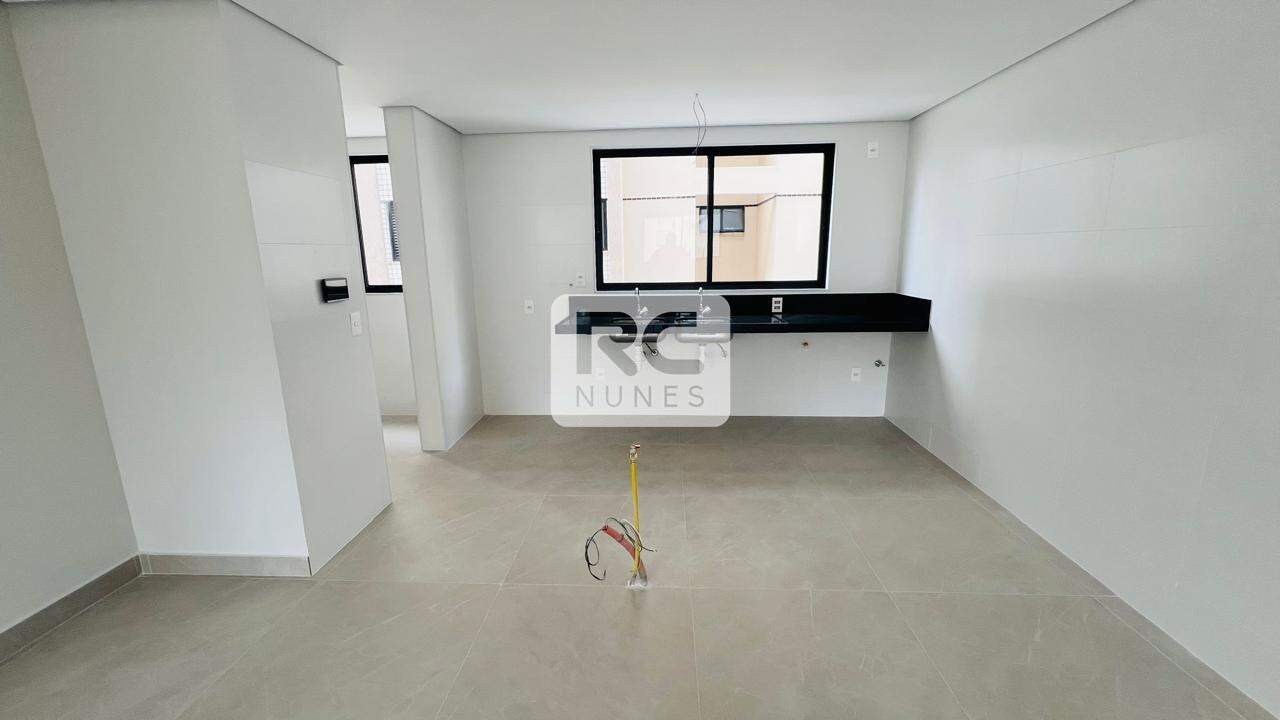 Apartamento à venda no Cruzeiro: 