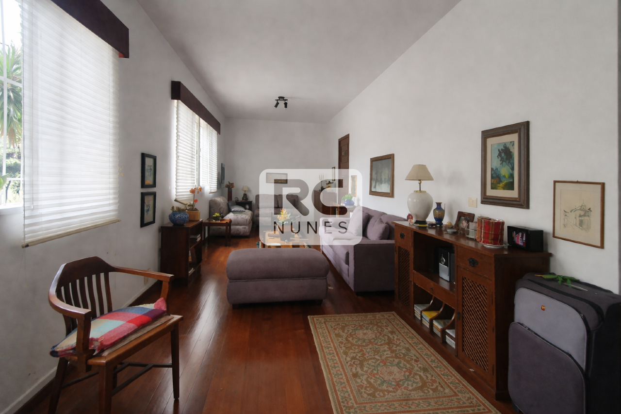 Apartamento à venda no Lourdes: 