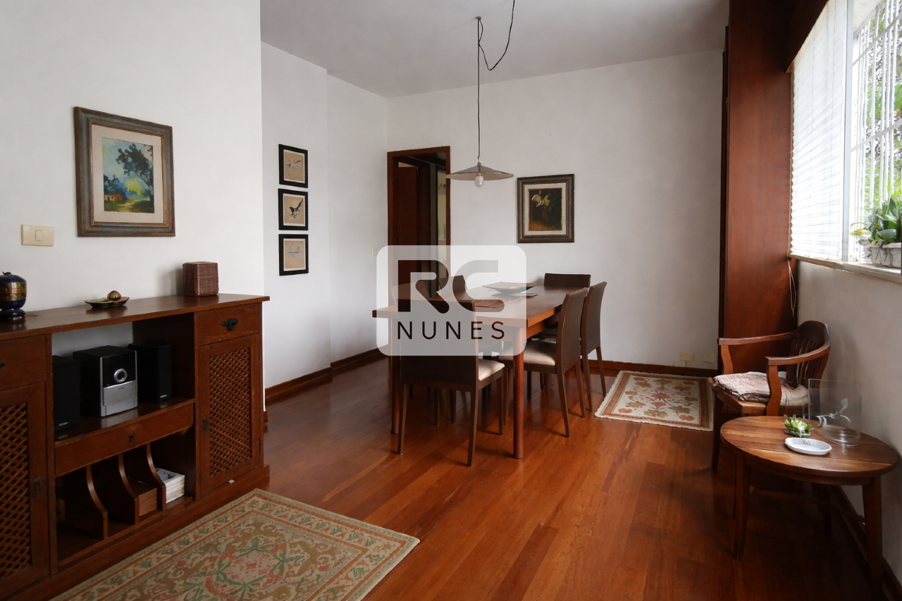 Apartamento à venda no Lourdes: 