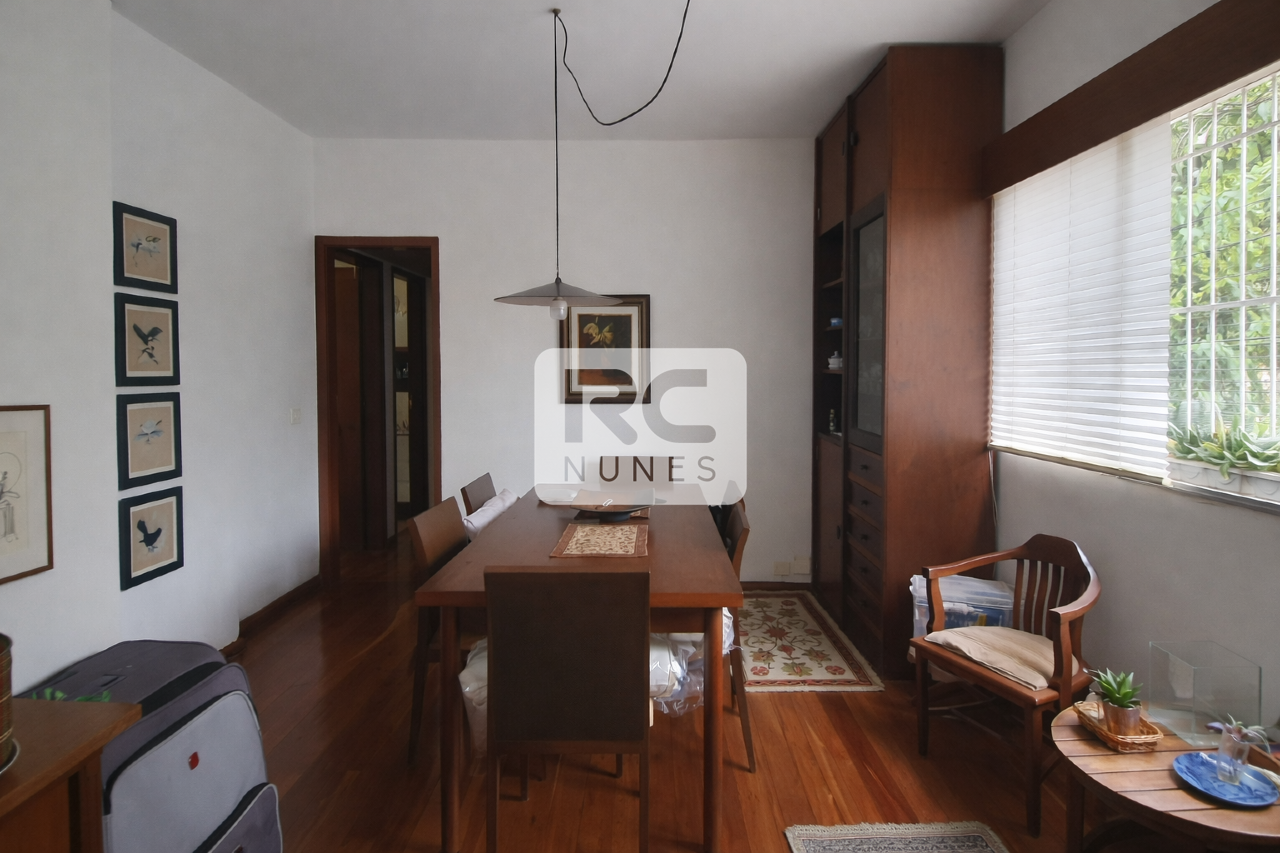 Apartamento à venda no Lourdes: 