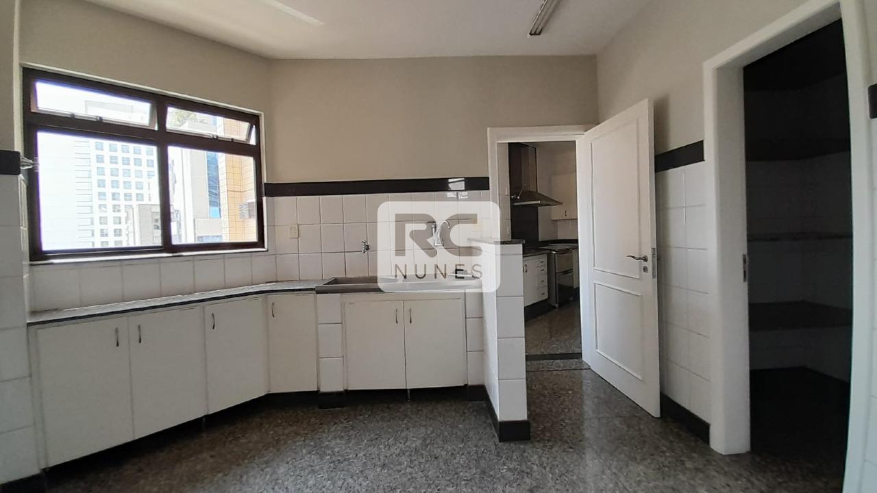 Apartamento para aluguel no Funcionários: 