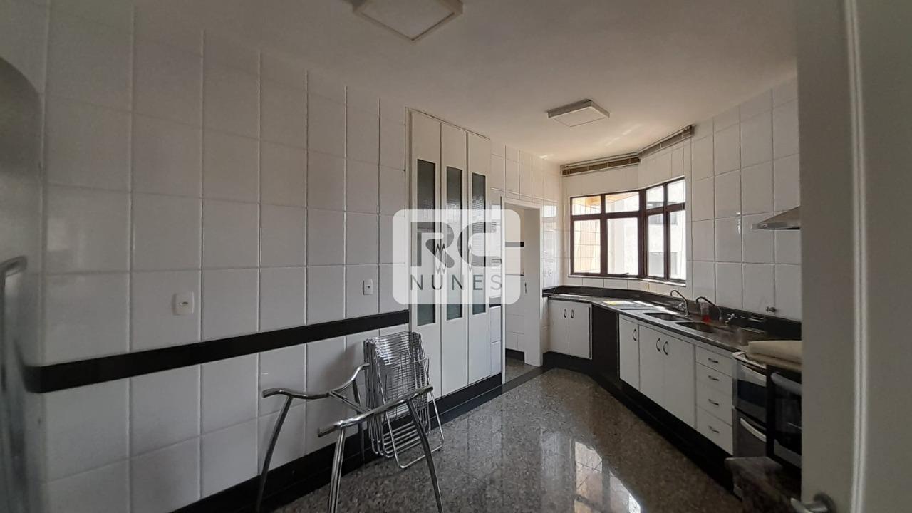 Apartamento para aluguel no Funcionários: 