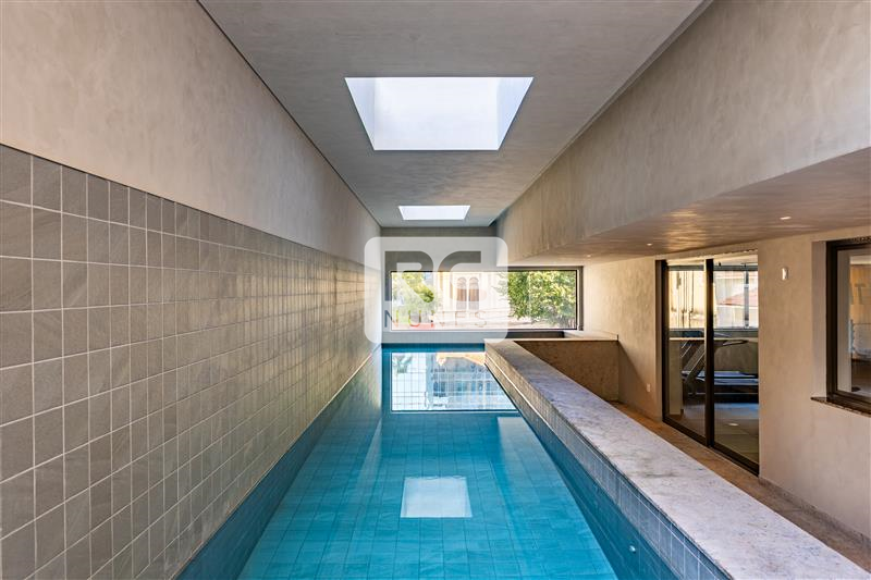 Cobertura à venda no Funcionários: 