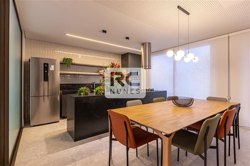 Cobertura à venda no Funcionários: 