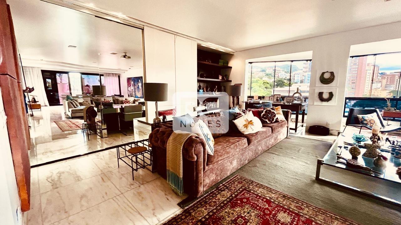 Cobertura à venda no Serra: 