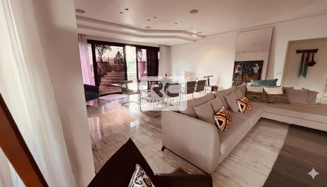 Cobertura à venda no Serra: 