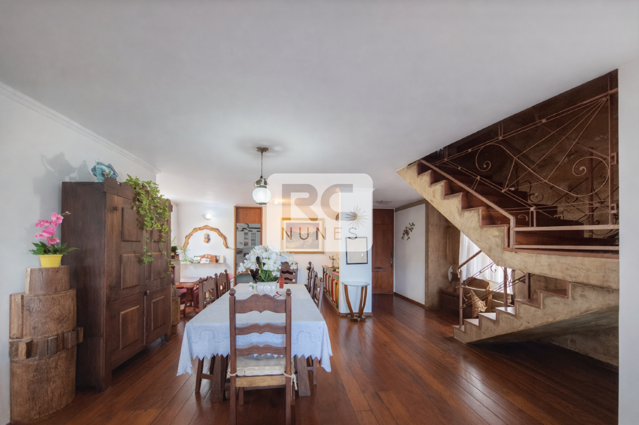 Cobertura à venda no Santa Lúcia: 