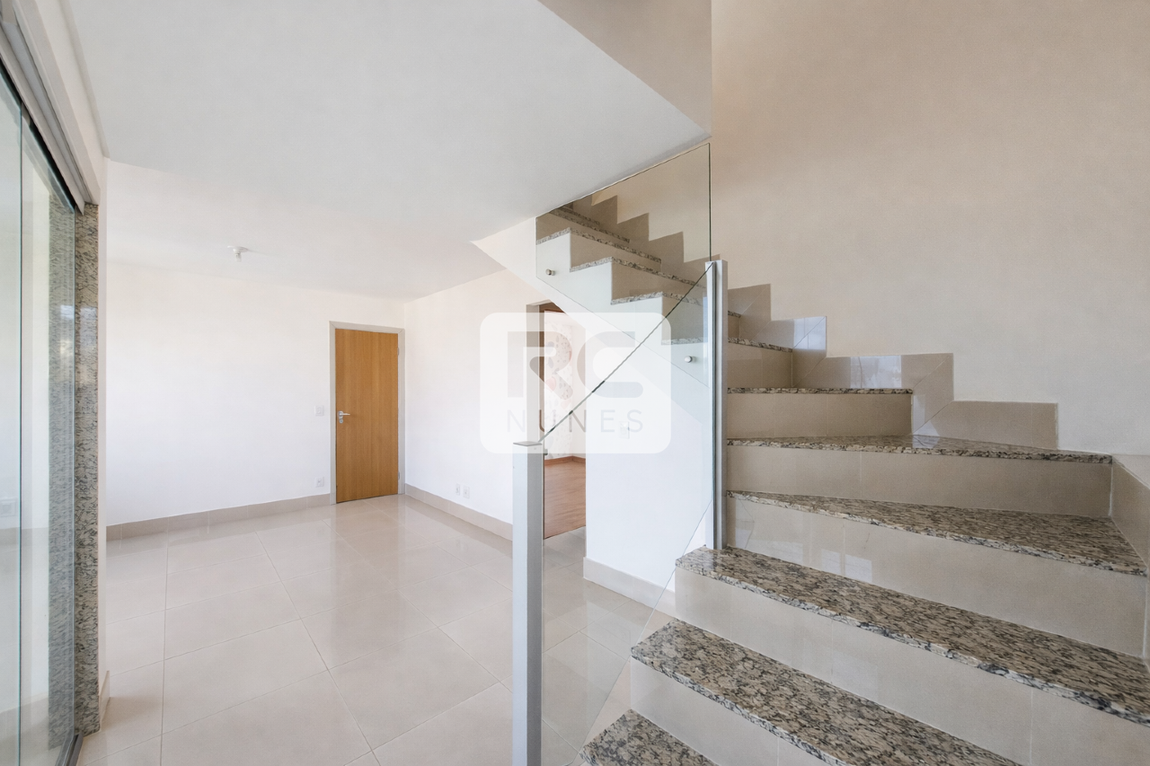 Cobertura à venda no Serra: 