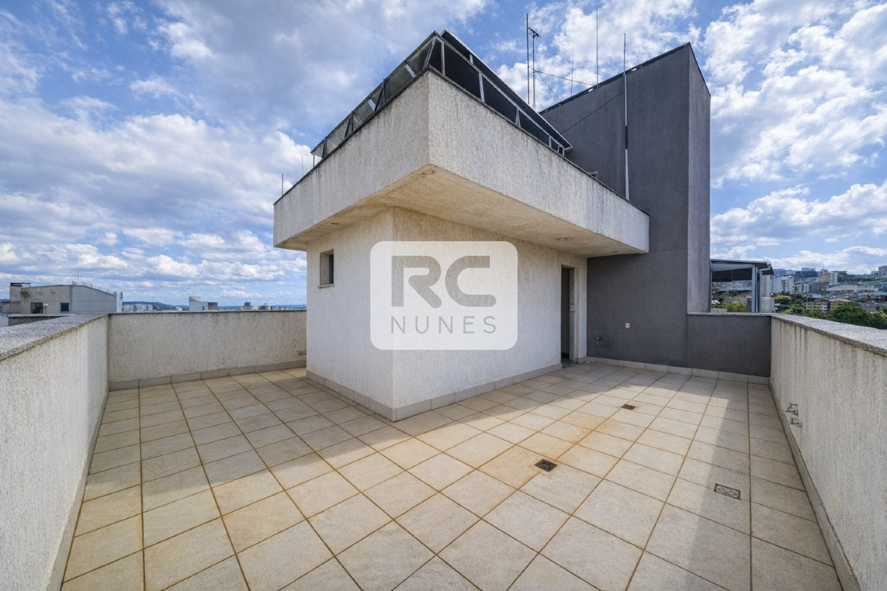 Cobertura à venda no Serra: 