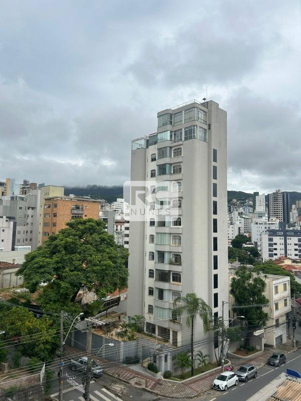 Apartamento à venda no Carmo: 