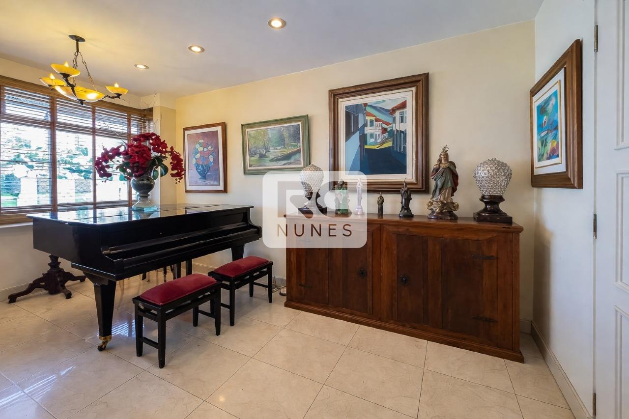 Apartamento à venda no Funcionários: 