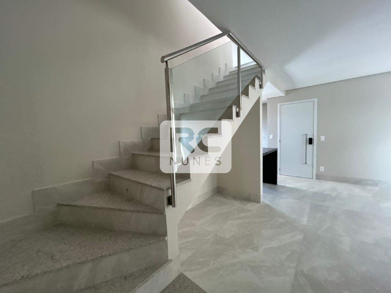 Cobertura à venda no Sion: 