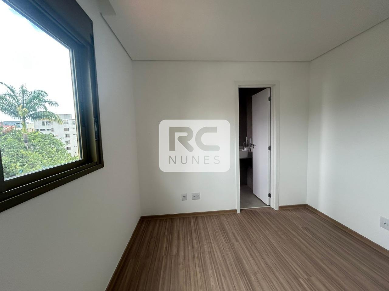 Apartamento à venda no Carmo: 