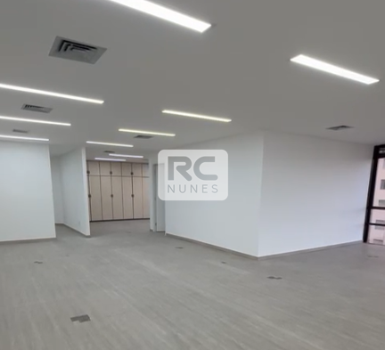 Sala para aluguel no Centro: 