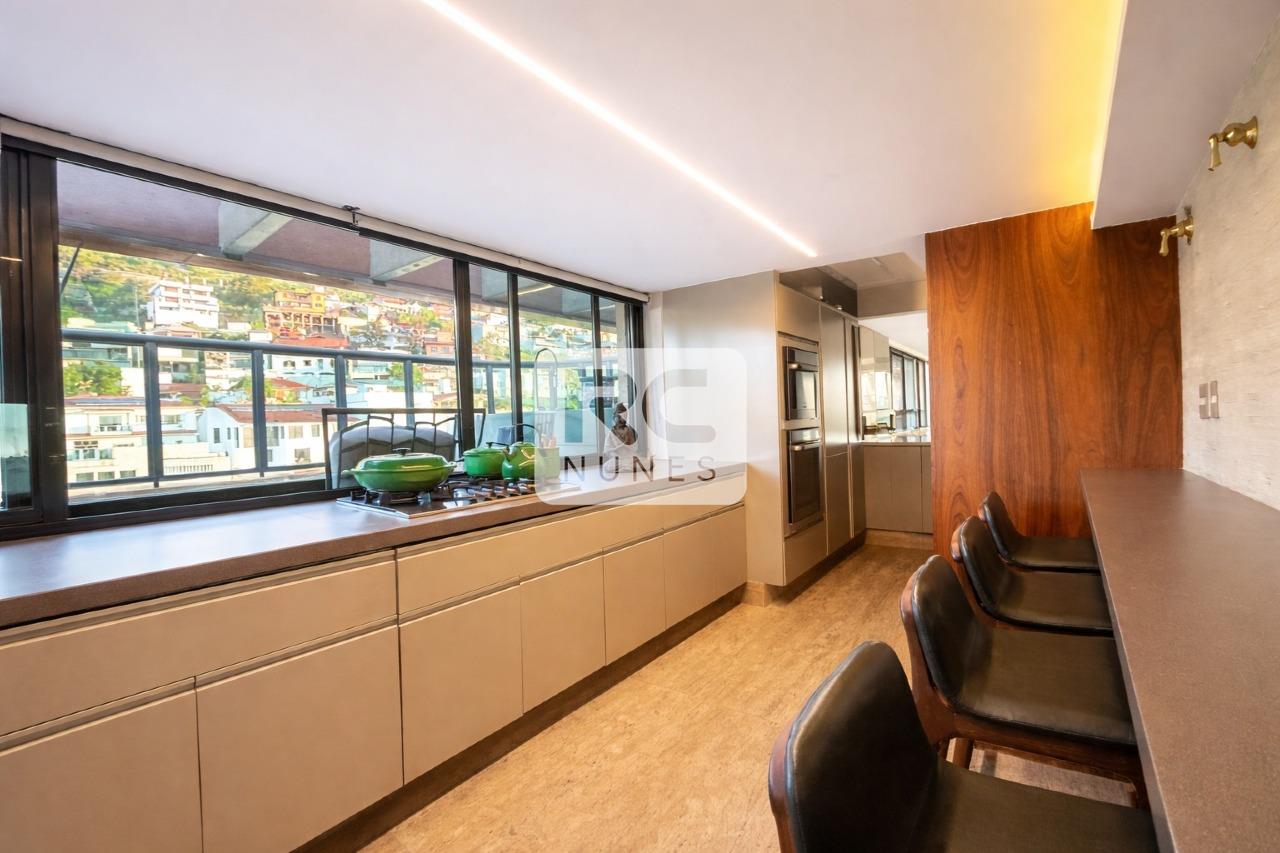 Cobertura à venda no Mangabeiras: 