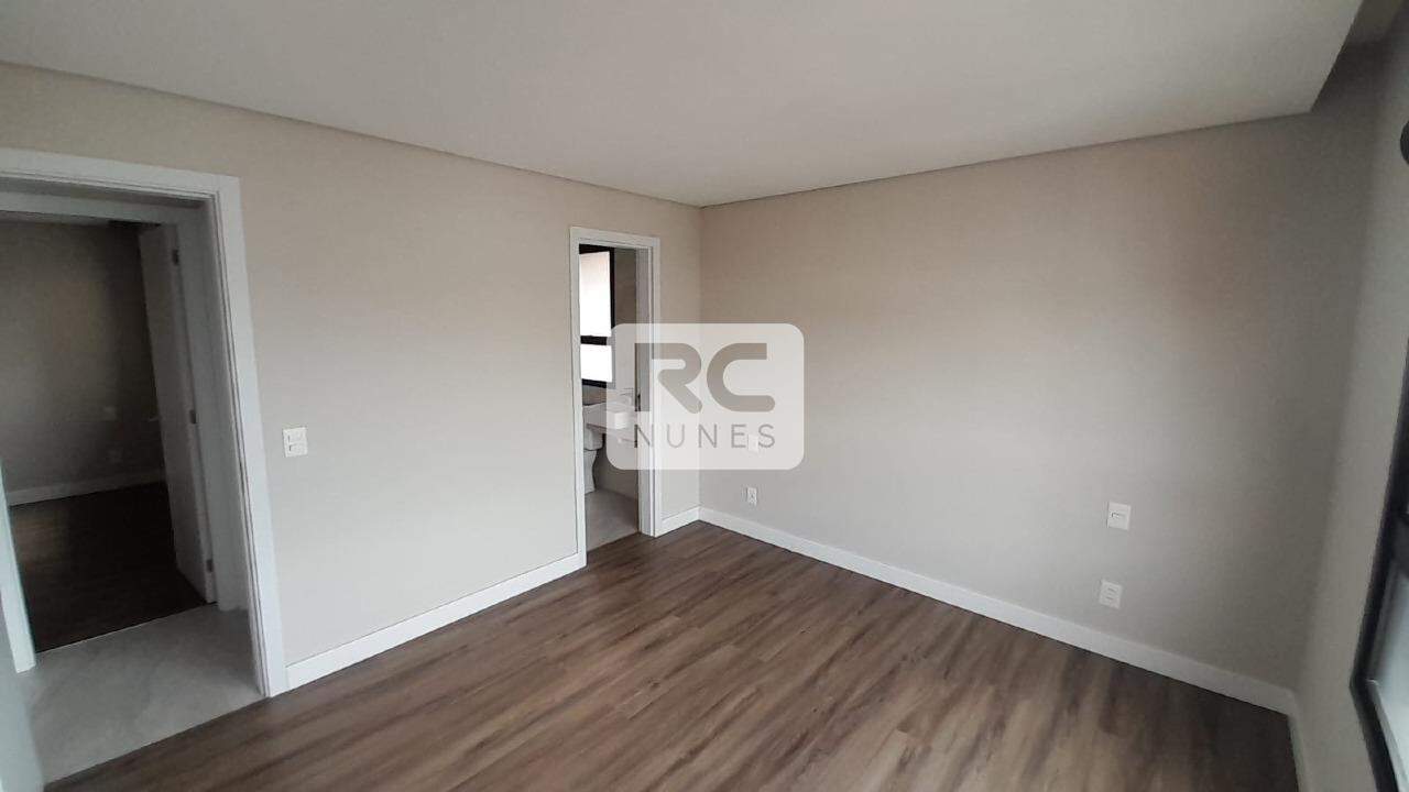 Cobertura para aluguel no Lourdes: 