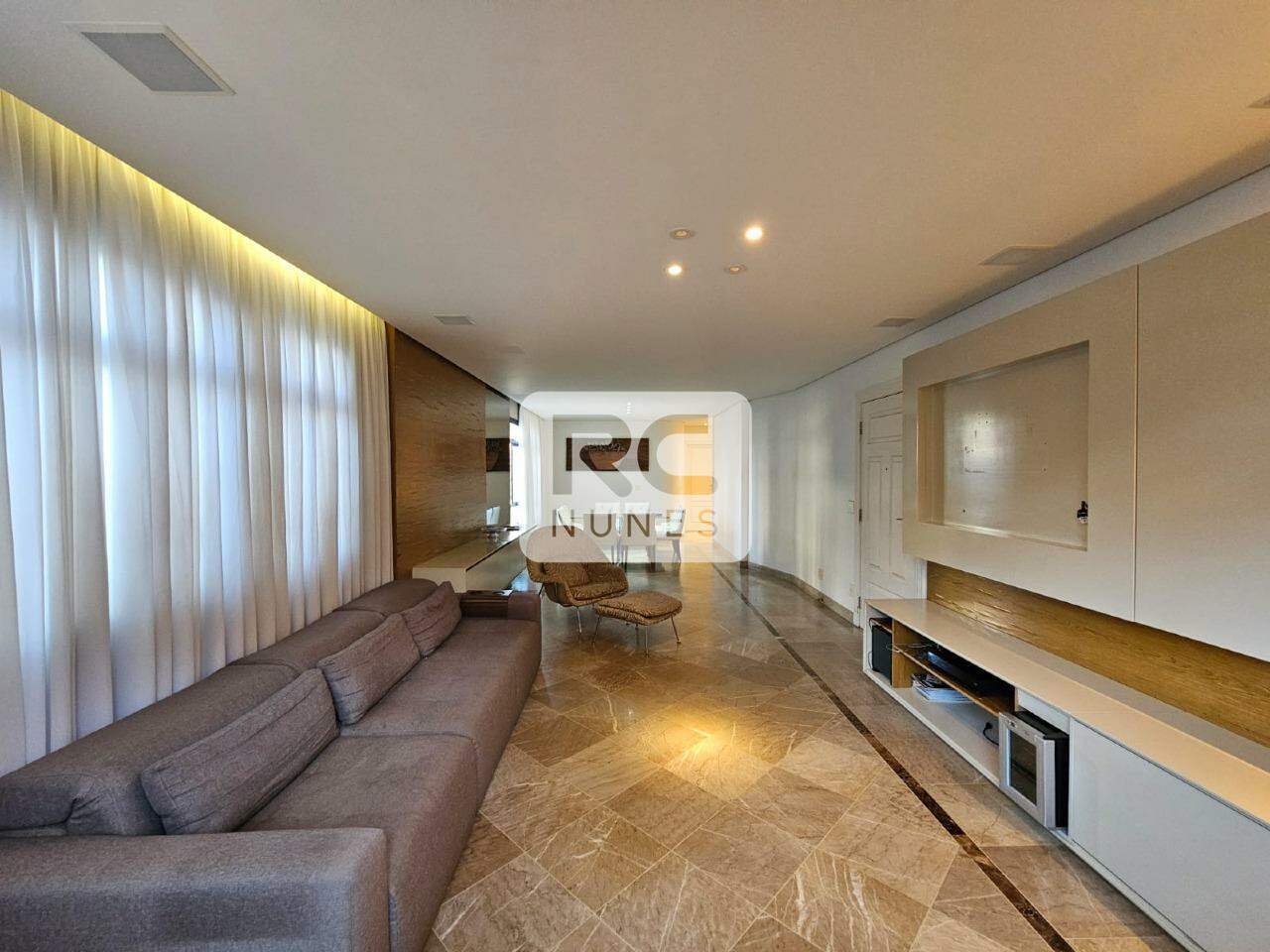 Apartamento à venda no Sion: 