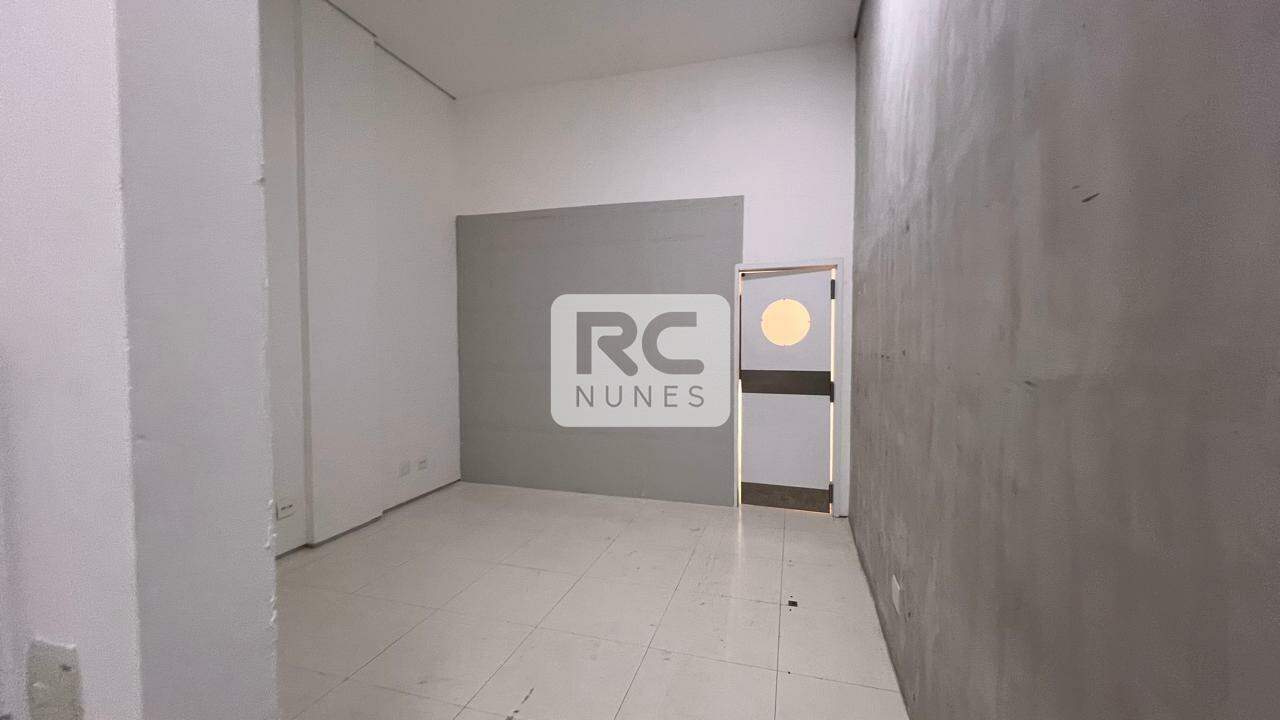 Loja de Rua à venda no Funcionários: 