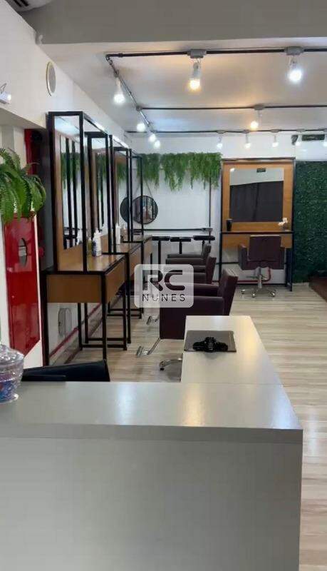 Loja de Rua à venda no Savassi: 