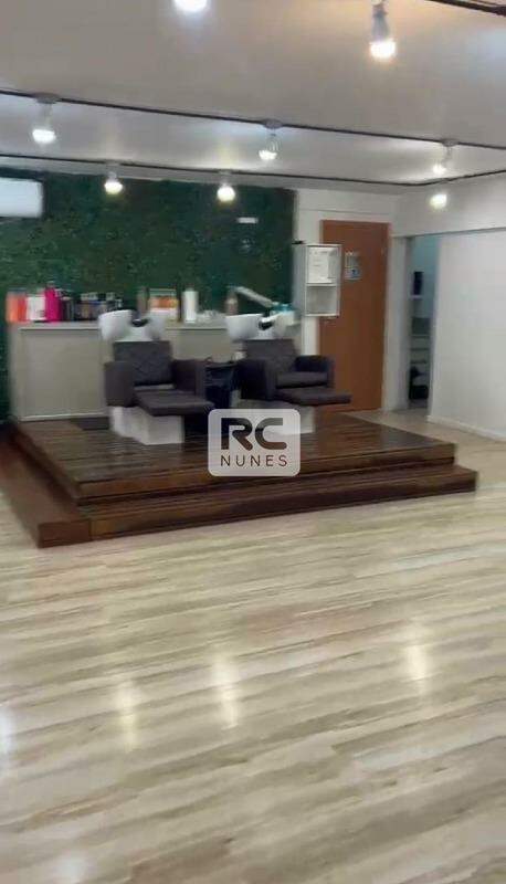 Loja de Rua à venda no Savassi: 