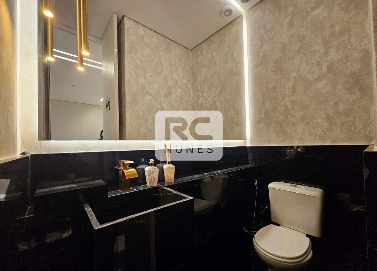 Andar corrido à venda no Vila da Serra: 