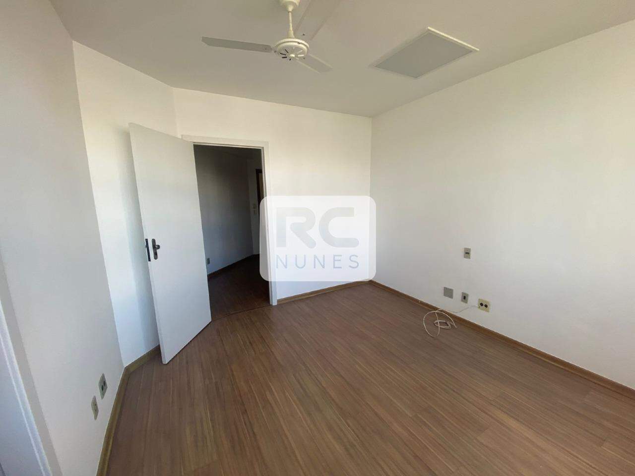 Sala para aluguel no Santo Agostinho: 
