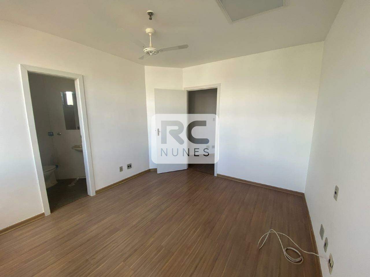 Sala para aluguel no Santo Agostinho: 