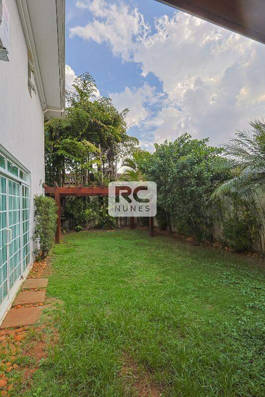 Casa para aluguel no Belvedere: 