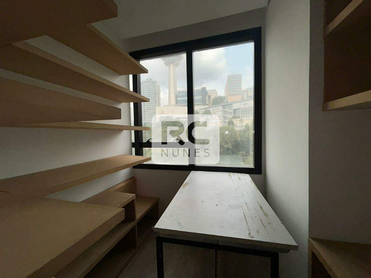 Sala para aluguel no Vila da Serra: 