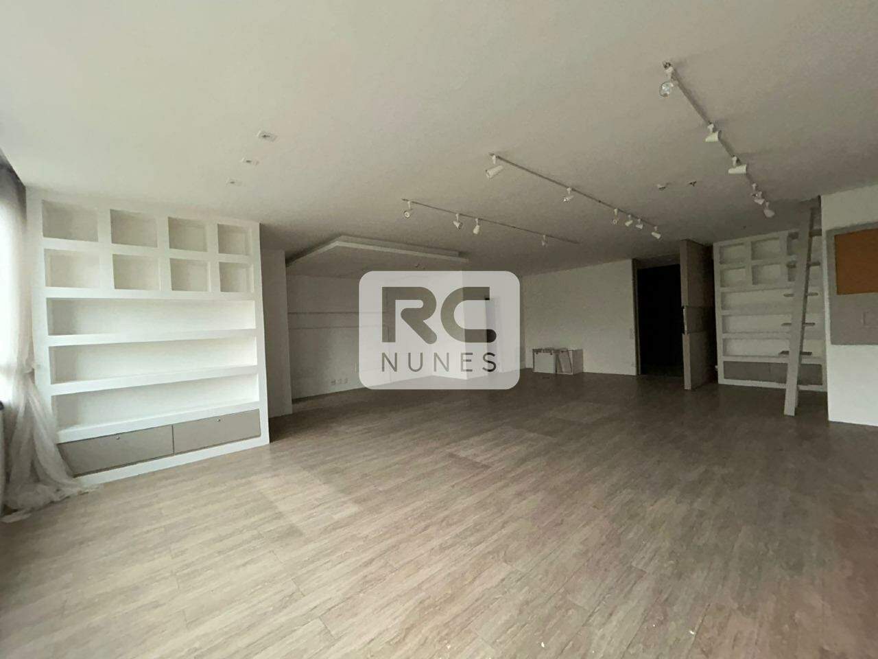 Sala para aluguel no Vila da Serra: 