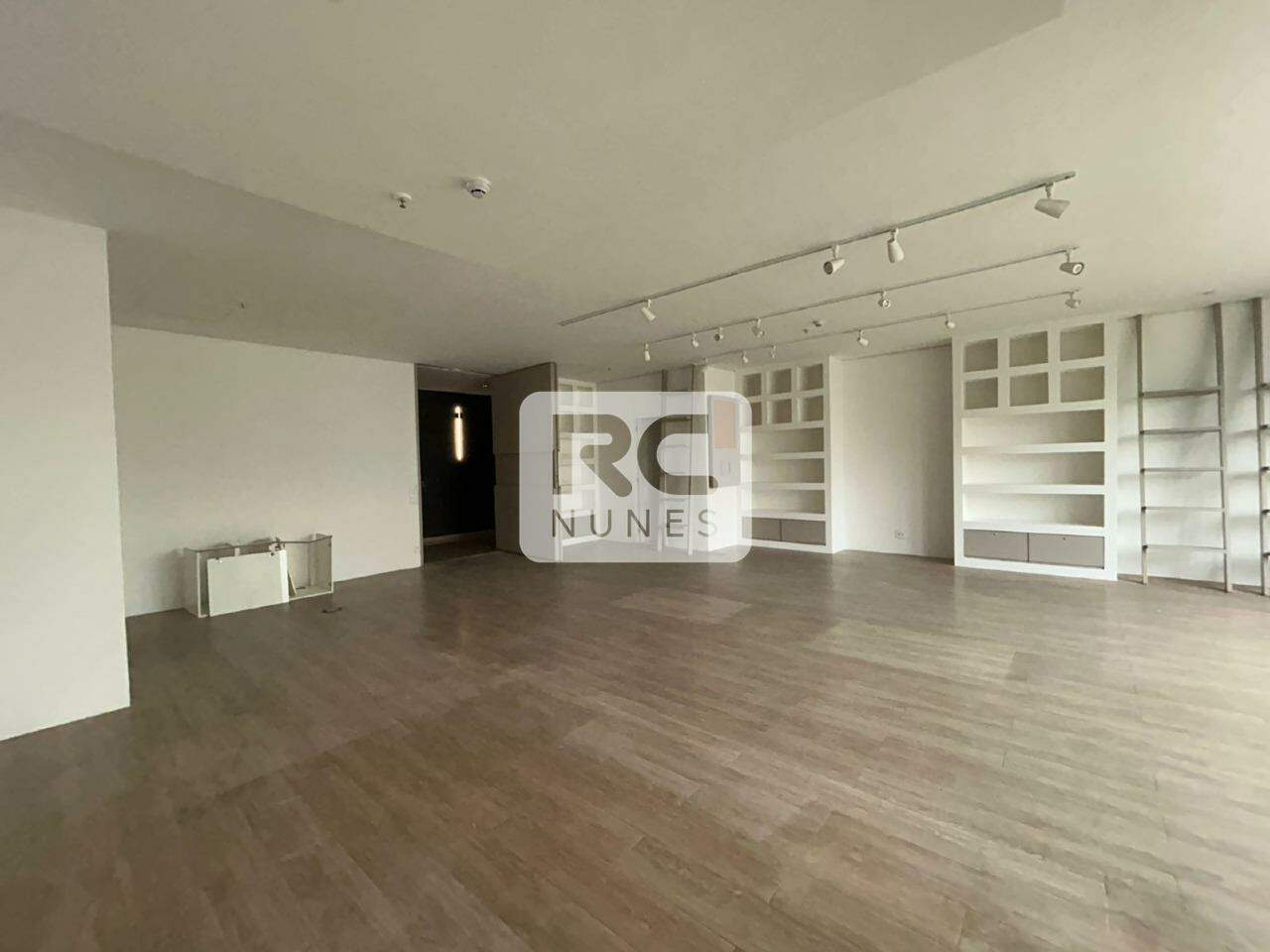 Sala para aluguel no Vila da Serra: 