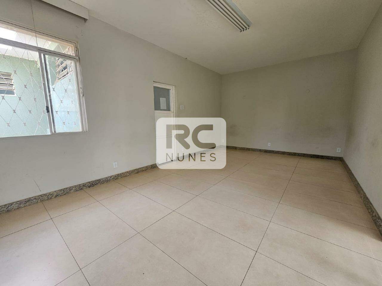 Casa à venda no Serra: 