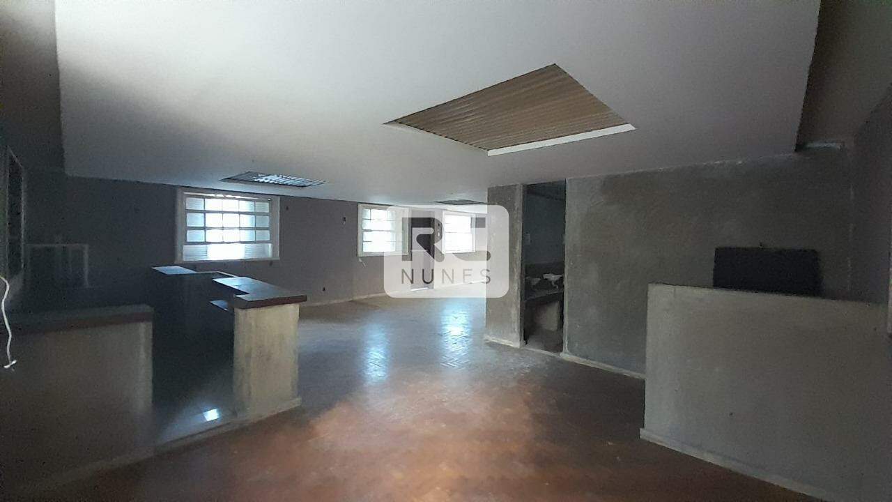 Casa para aluguel no Lourdes: 