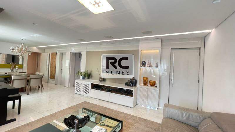 Apartamento à venda no Lourdes: 