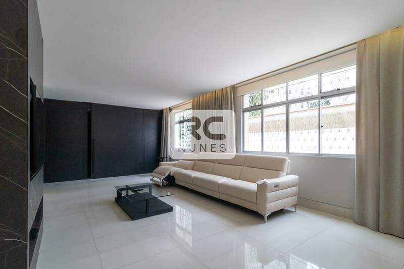 Apartamento à venda no Lourdes: 