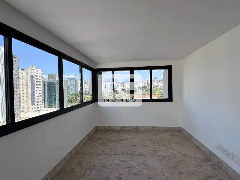 Apartamento à venda no Lourdes: 