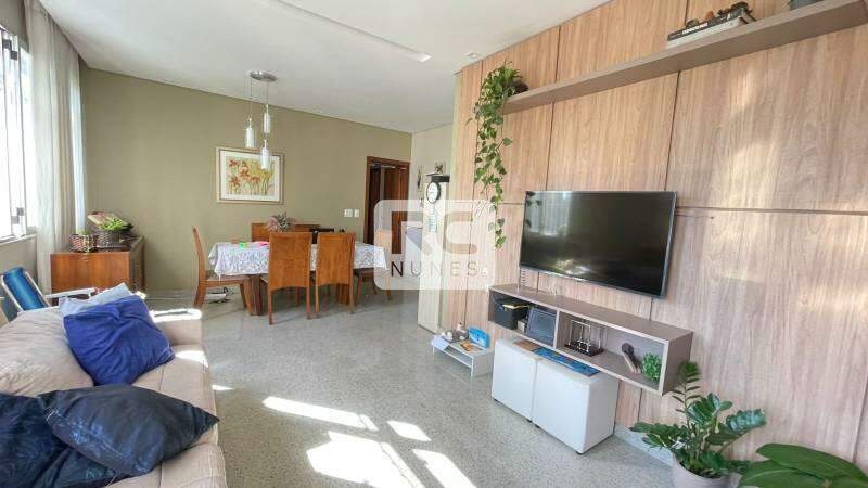 Apartamento à venda no Lourdes: 