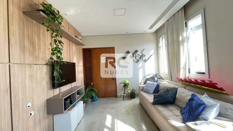 Apartamento à venda no Lourdes: 